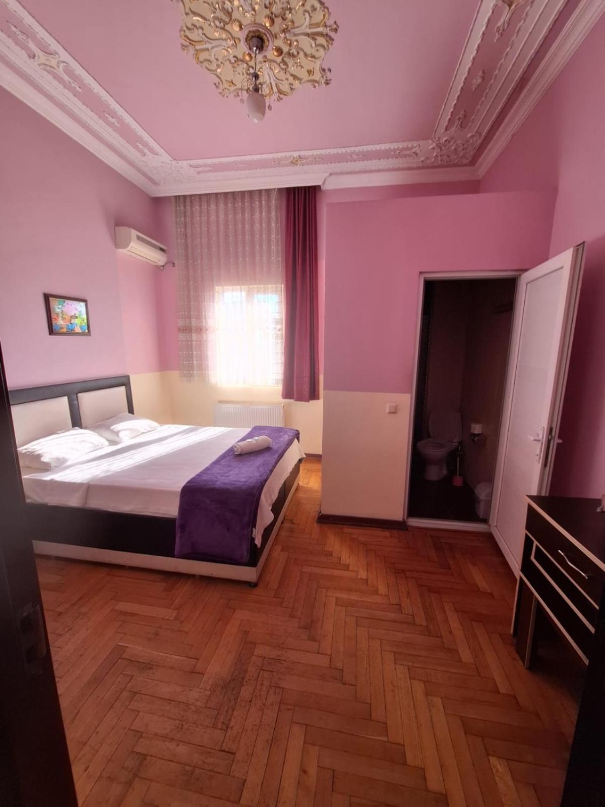 Gold Hotel Batum Ngoại thất bức ảnh