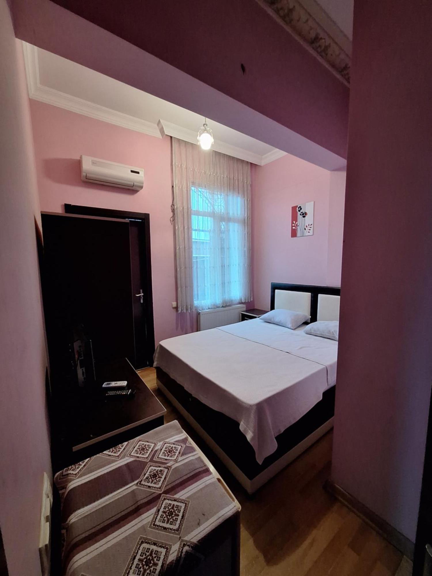 Gold Hotel Batum Ngoại thất bức ảnh