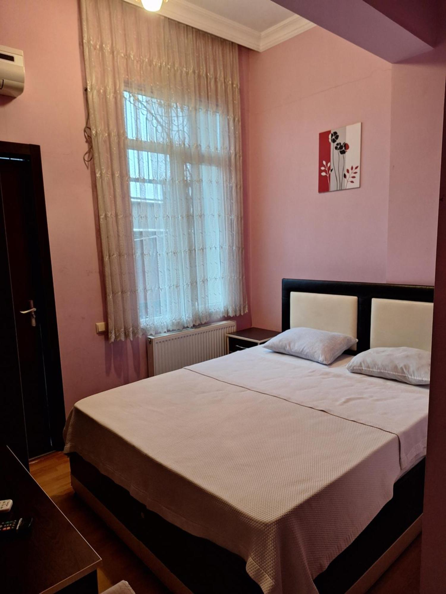Gold Hotel Batum Ngoại thất bức ảnh