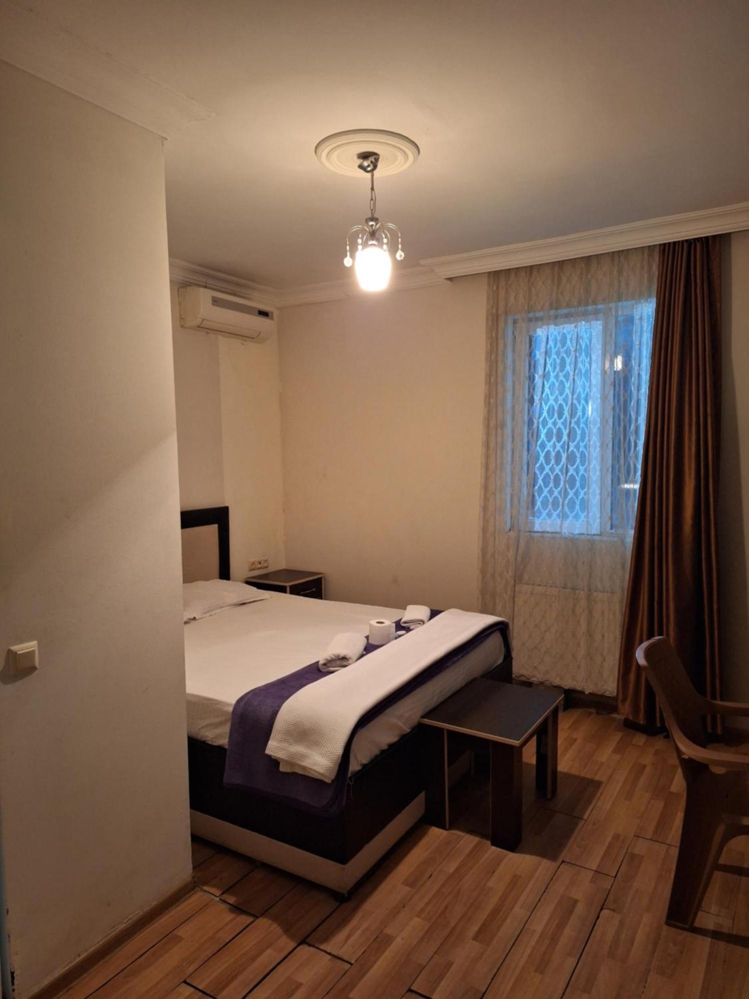 Gold Hotel Batum Ngoại thất bức ảnh