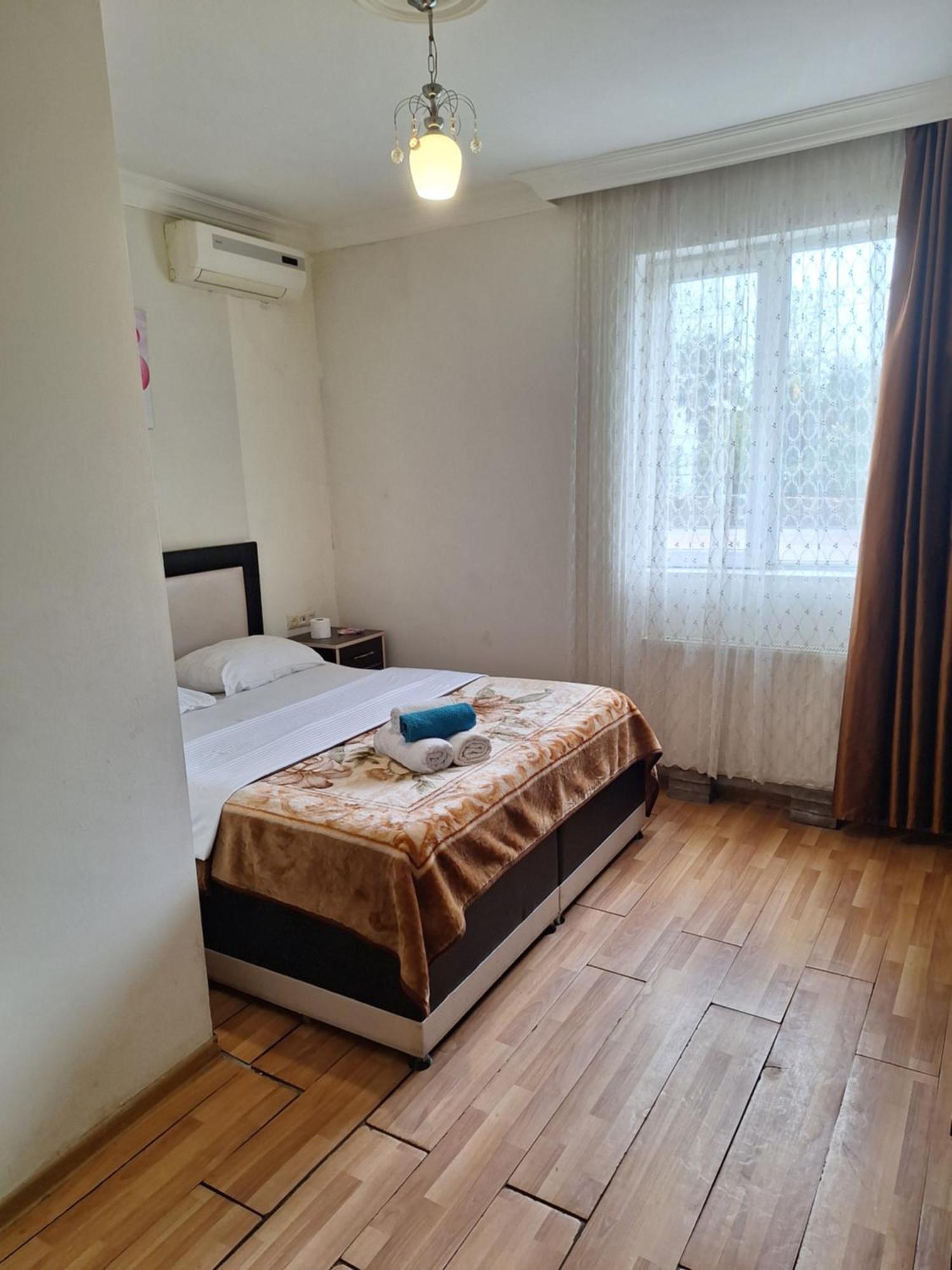 Gold Hotel Batum Ngoại thất bức ảnh